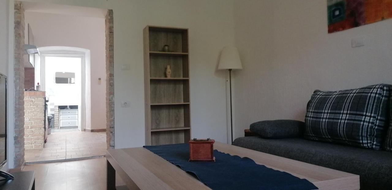 Mediteranian Dream Apartment Pula Ngoại thất bức ảnh
