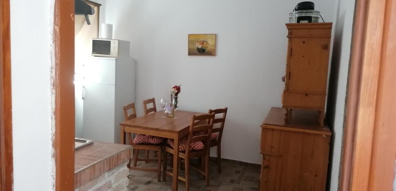 Mediteranian Dream Apartment Pula Ngoại thất bức ảnh