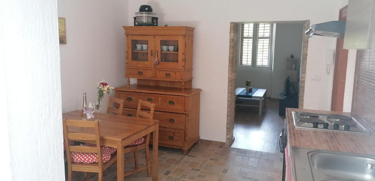Mediteranian Dream Apartment Pula Ngoại thất bức ảnh